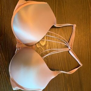 Victoria’s Secret bombshell push up bra 36D
